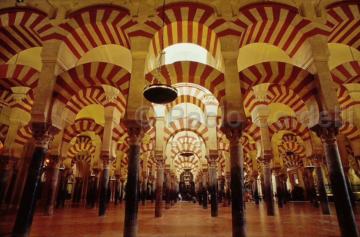 Moorish Columns in the Mezquita, Cordoba, Andalucia, Spain
 (cod:Andalucia, Spain 06)